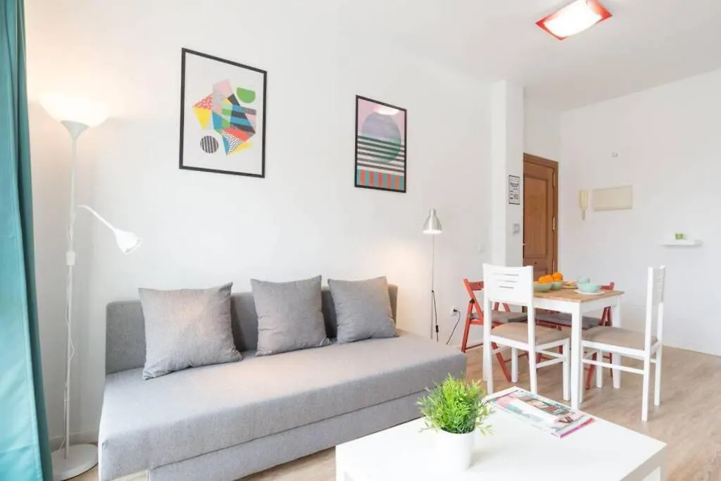 City Breaks In Malaga Downtown Apartment